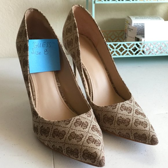 GUESS or Gucci pointed-toe pump heels 8/8.5 - Picture 4 of 12